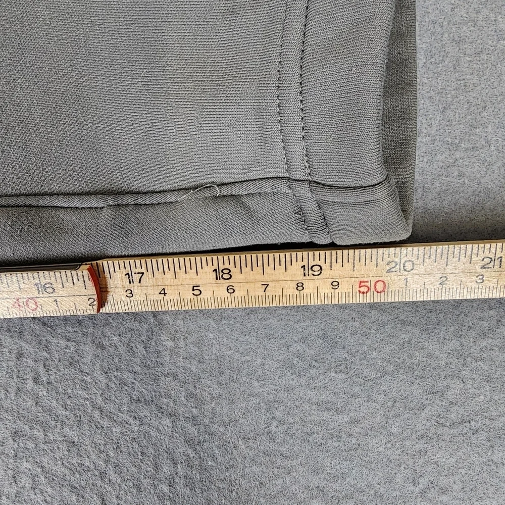 REI POLARTEC Red And Gray Full Zip Jacket Fleece Front Zip Pockets